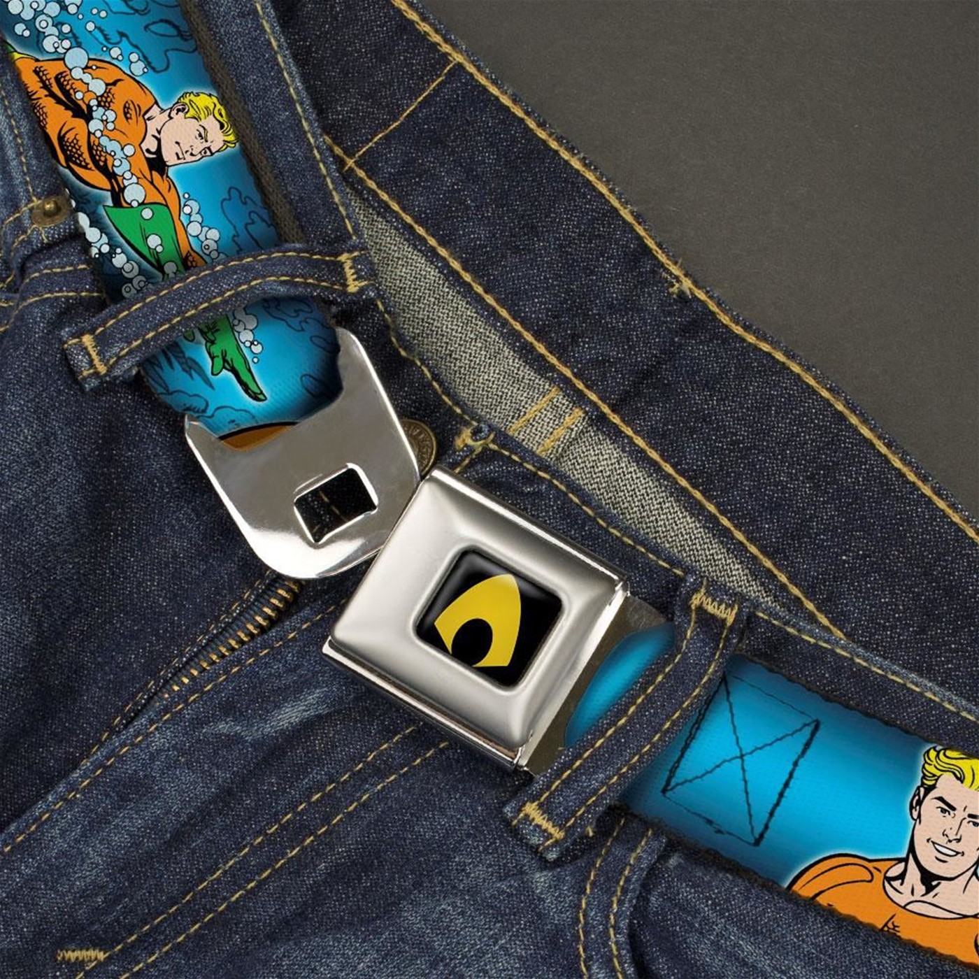 Aquaman Logo Action Pose Seatbelt Belt