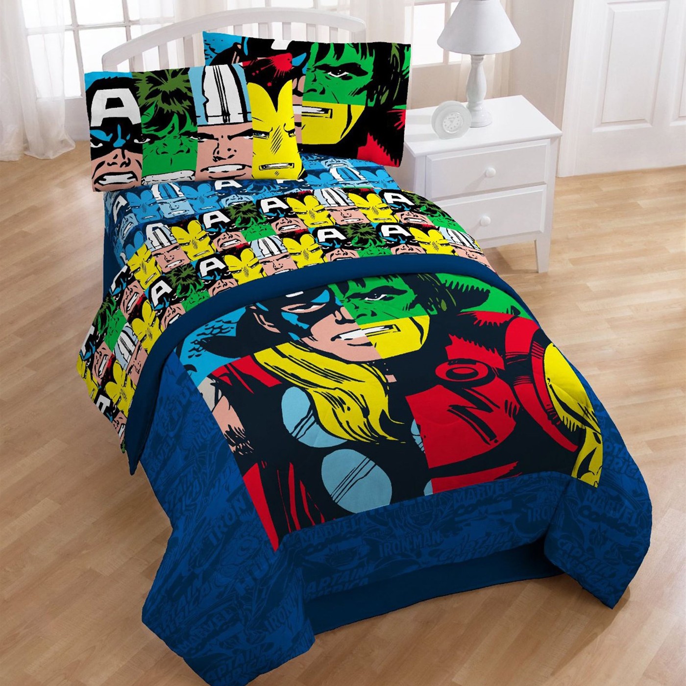 Marvel Heroes Cut Up Twin Comforter