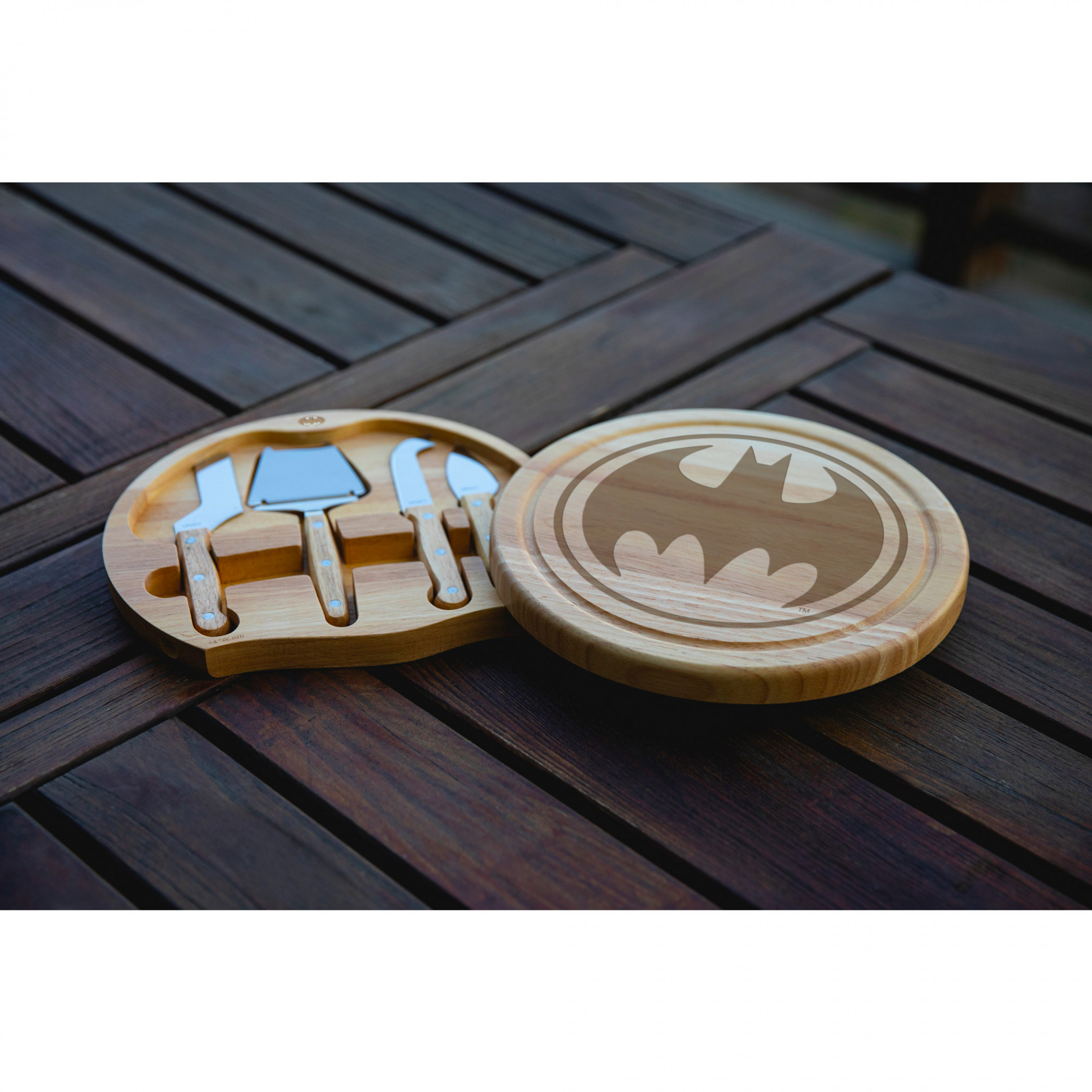 Batman Bat Signal Circo Cheese Cutting Board & Tools Set