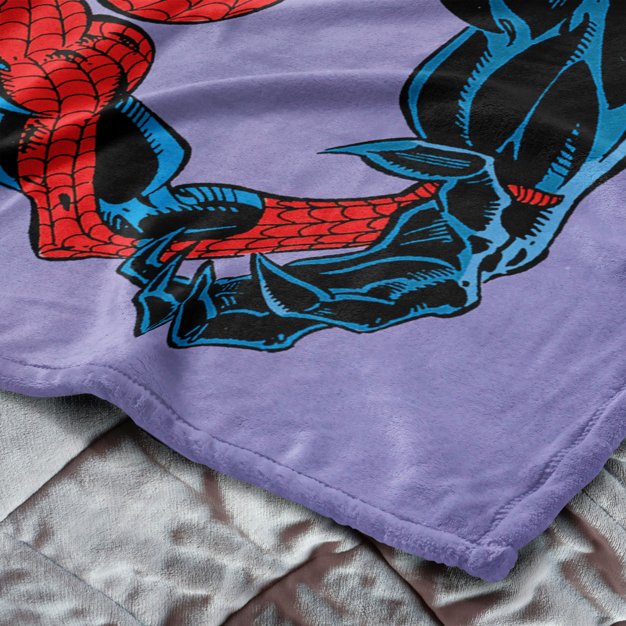 Spider-Man Venom and Spidey Fight Silk Touch Throw Blanket