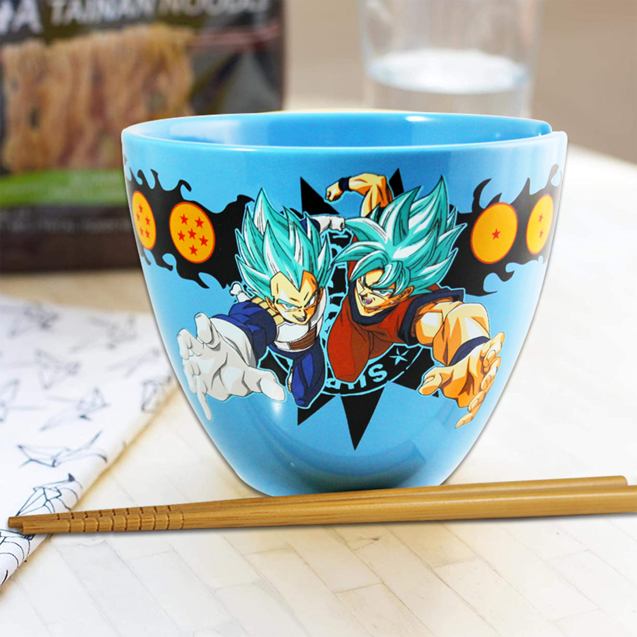 Dragon Ball Z 16 Ounce Ramen Bowl with Chopsticks