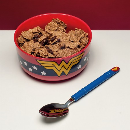 Wonder Woman Breakfast Bowl and Spoon Set