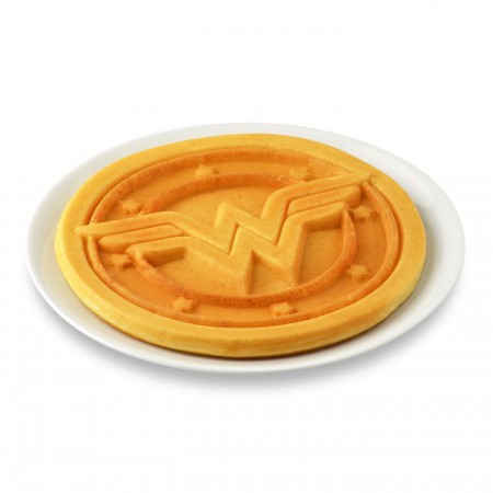 Wonder Woman Round Waffle Maker