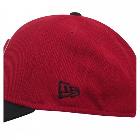 Deadpool Symbol Red & Black 39Thirty Fitted Hat