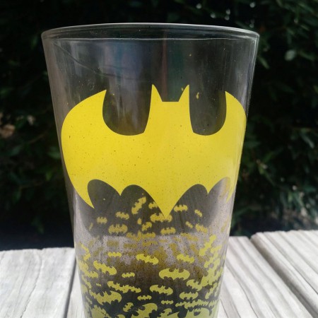 Batman Symbol Fade Pint Glass