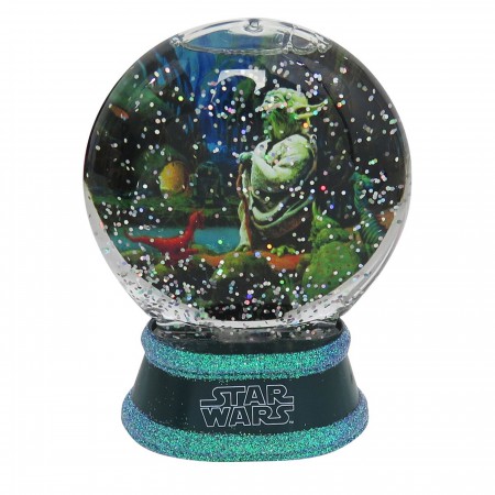 Star Wars Yoda Snow Globe