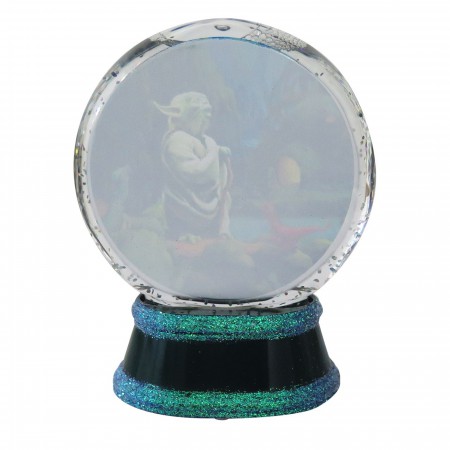 Star Wars Yoda Snow Globe