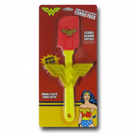 Wonder Woman Spatula and Cookie Cutter Pack