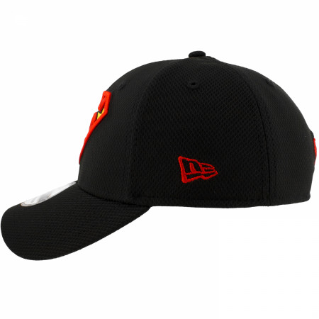 Superman Classic Logo Black Colorway New Era 39Thirty Fitted Hat