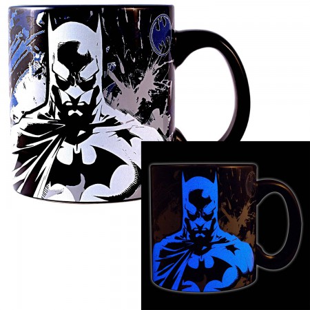 Batman Glow In The Dark 20oz Mug