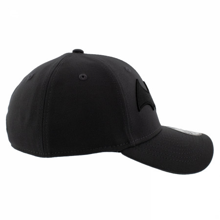 Batman Hush Symbol 39Thirty Fitted Hat